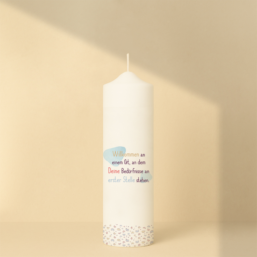 Personalisierte Geburtstagskerze mit Oktopus, Luftballons und Geschenken – fröhliches, buntes Motiv für kleine Entdecker.