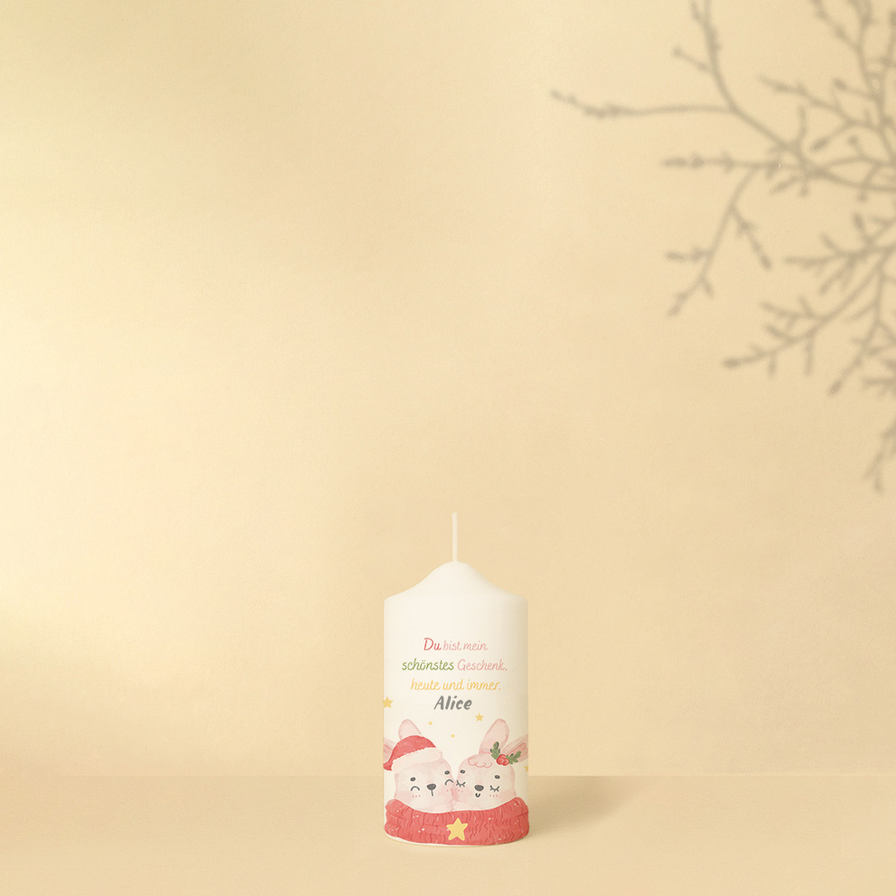 Personalisierte Weihnachtskerze mit Hasenmotiv in Rosa-Gold und Spruch „Du bist mein schönstes Geschenk“ – liebevolles Weihnachtsgeschenk.