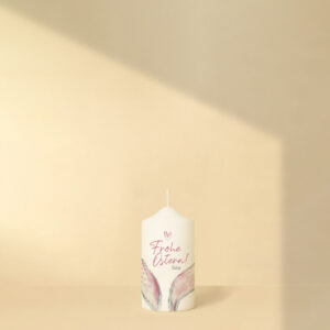 Osterkerze mit Hasenohren, Herz, Name und Text „Frohe Ostern“ – personalisiert und nur in klein erhältlich.